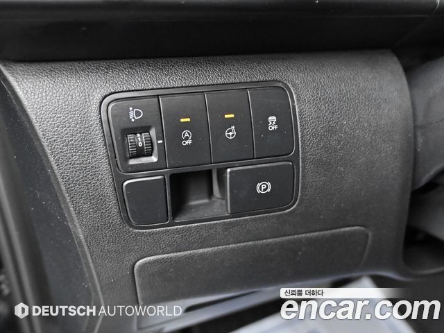 Hyundai Staria 2022 — photo 16