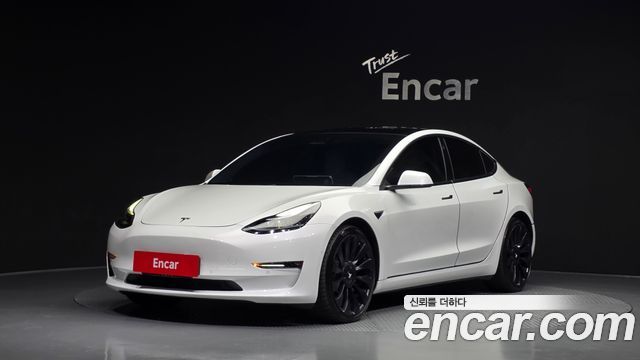 Tesla Model 3 2020 — photo 1