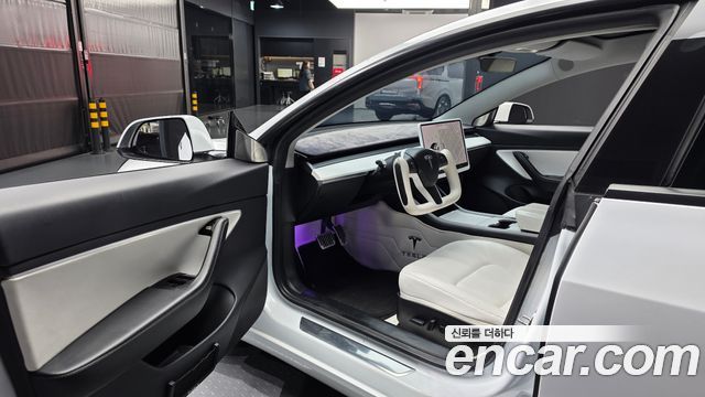 Tesla Model 3 2020 — photo 13