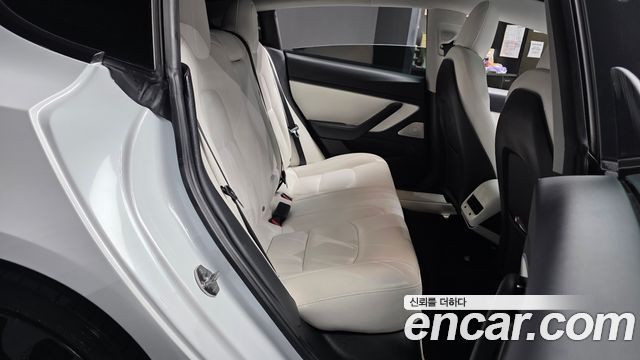 Tesla Model 3 2020 — photo 18