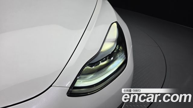 Tesla Model 3 2020 — photo 8