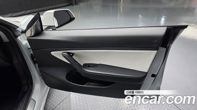 Tesla Model 3 2020 — photo 15