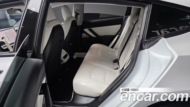 Tesla Model 3 2020 — photo 16