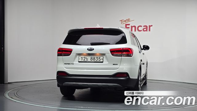 Kia Sorento 2017 — photo 4