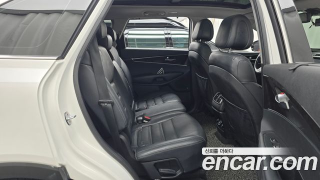 Kia Sorento 2017 — photo 17