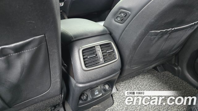 Kia Sorento 2017 — photo 31