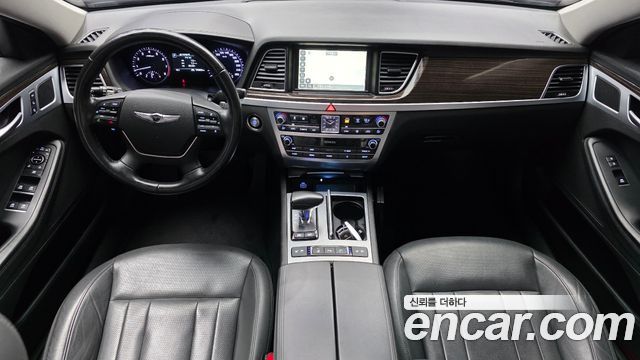 Genesis G80 2019 — photo 10