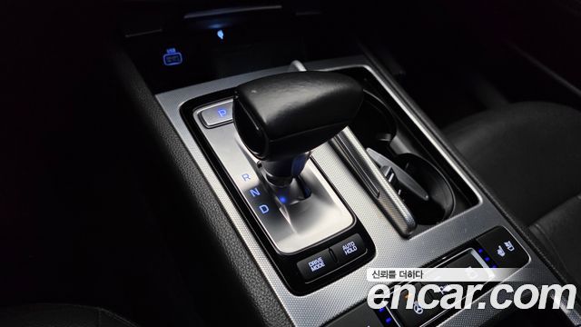 Genesis G80 2019 — photo 12