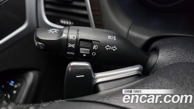 Genesis G80 2019 — photo 31