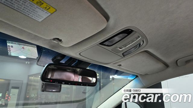 Kia K7 2016 — photo 27