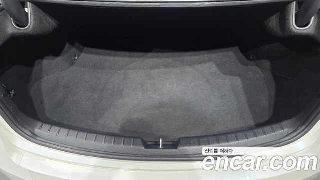 Kia K7 2016 — photo 35