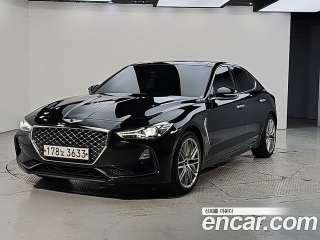 Genesis G70 2019 — photo 1