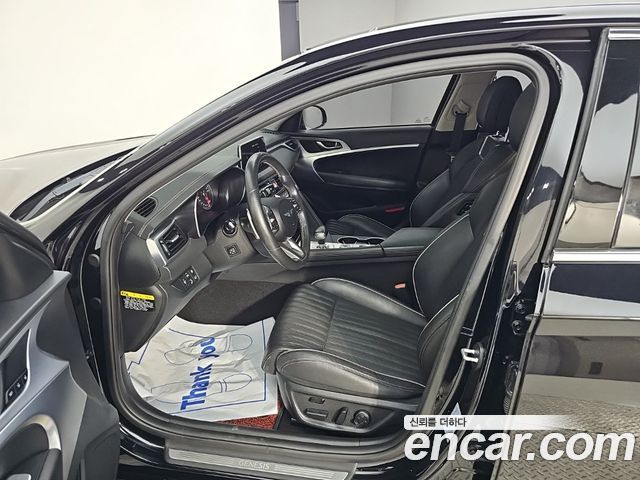 Genesis G70 2019 — photo 12