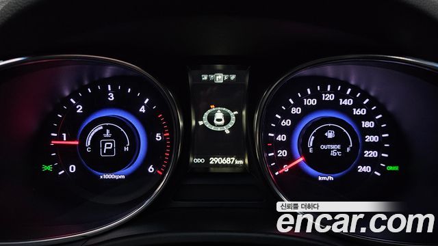 Hyundai Santafe 2015 — photo 8