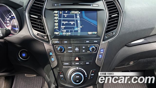 Hyundai Santafe 2015 — photo 14