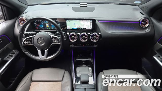 Mercedes-Benz EQA 2021 — photo 10