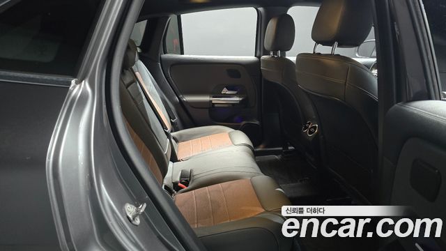 Mercedes-Benz EQA 2021 — photo 17