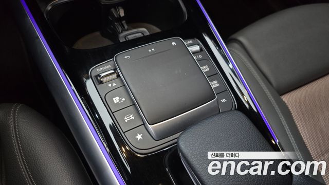 Mercedes-Benz EQA 2021 — photo 24