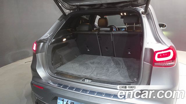Mercedes-Benz EQA 2021 — photo 31