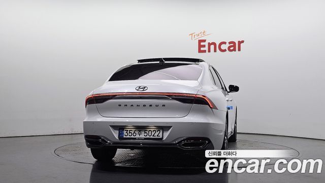 Hyundai Grandeur 2021 — photo 4