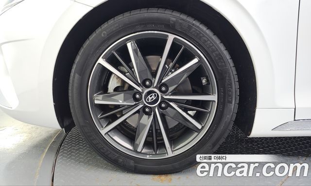 Hyundai Grandeur 2021 — photo 5