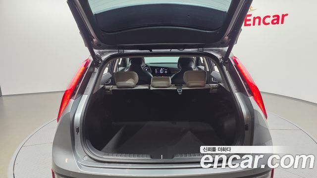 Kia Niro 2024 — photo 29