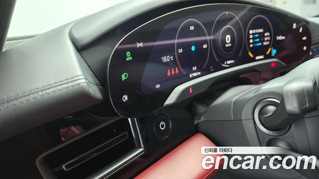 Porsche Taycan 2021 — photo 16