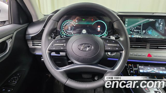 Hyundai Grandeur 2022 — photo 19