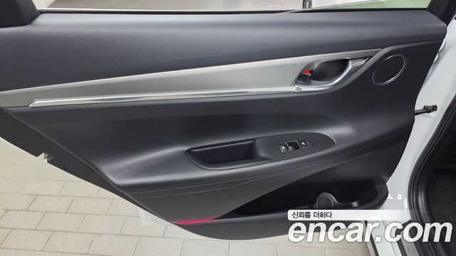 Hyundai Grandeur 2022 — photo 15