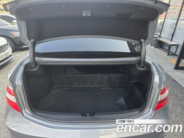 Hyundai Grandeur 2016 — photo 8