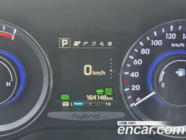 Hyundai Grandeur 2016 — photo 12