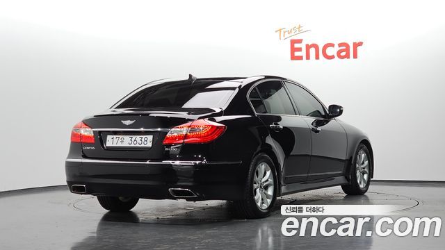 Hyundai Genesis 2012 — photo 2