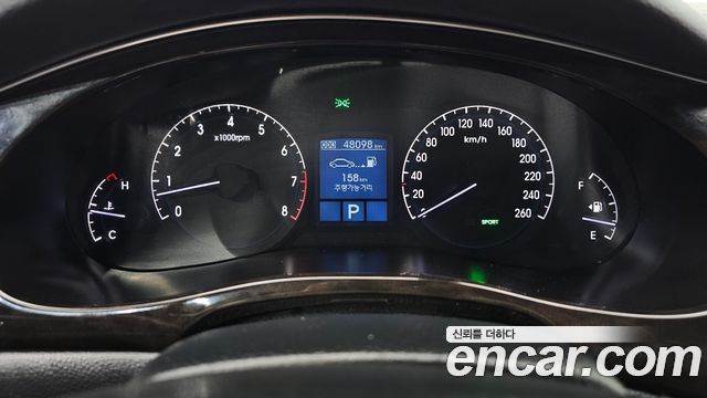 Hyundai Genesis 2012 — photo 8
