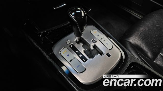 Hyundai Genesis 2012 — photo 9