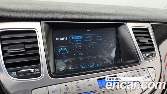 Hyundai Genesis 2012 — photo 16