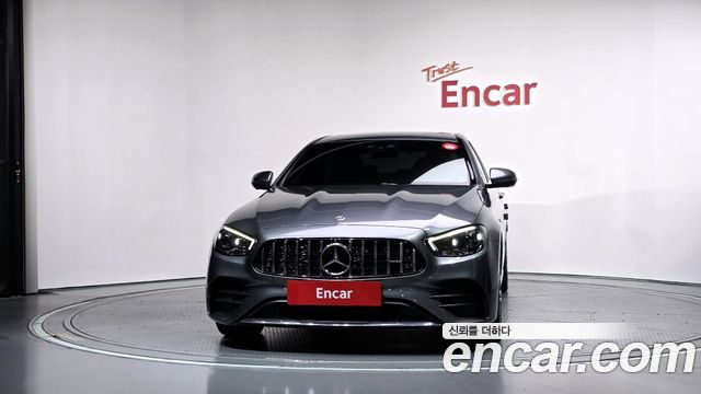 Mercedes-Benz E-Class 2021 — photo 3