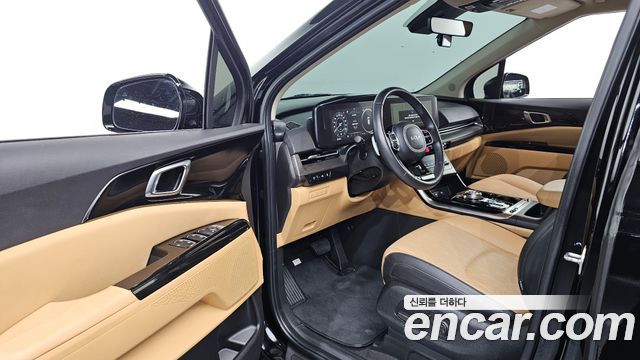 Kia Canival 2023 — photo 10