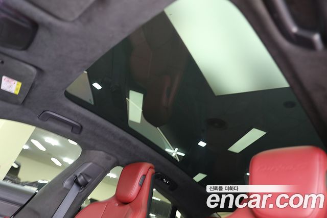 Porsche Taycan 2021 — photo 15
