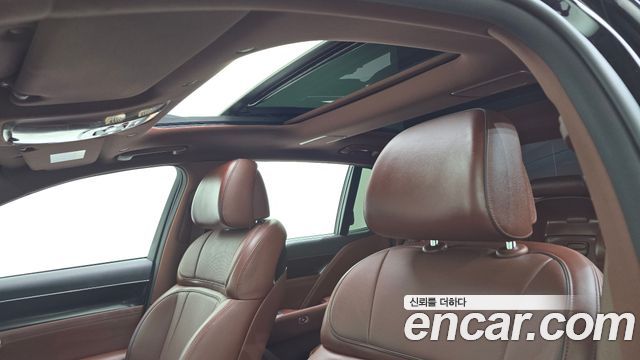 Genesis G90 2022 — photo 16