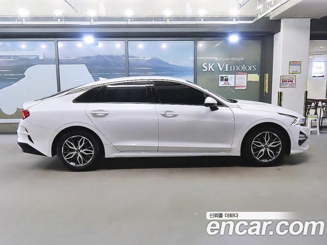 Kia K5 2023 — photo 3