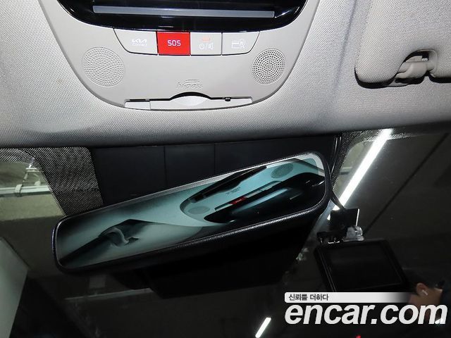 Kia K5 2023 — photo 16