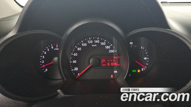 Kia morning 2012 — photo 11