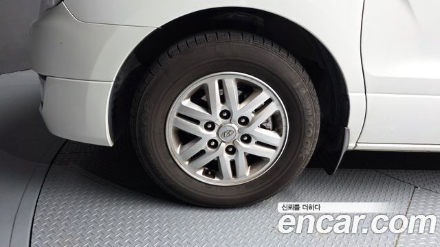 Hyundai Starex 2017 — photo 5