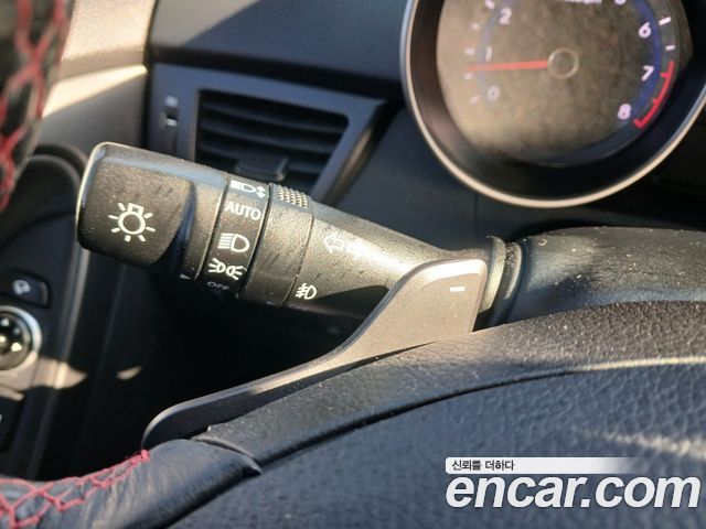 Hyundai i30 2016 — photo 14