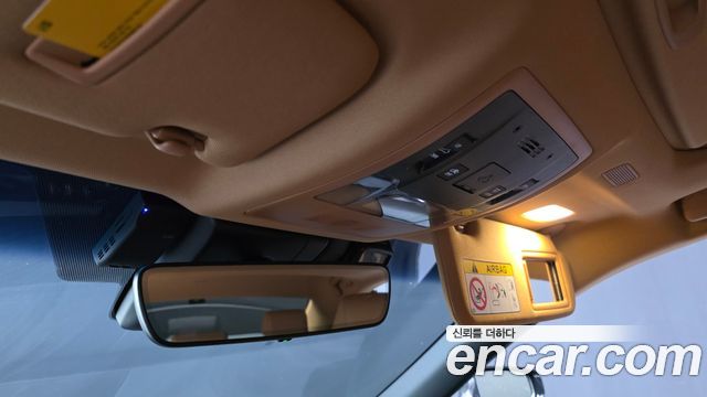 Lexus ES 2025 — photo 28