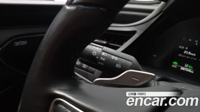Lexus ES 2025 — photo 34