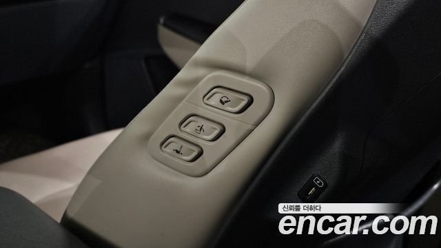 Kia EV6 2022 — photo 23