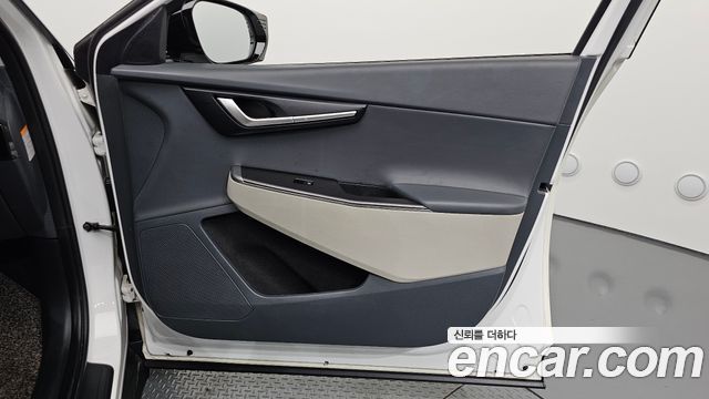 Kia EV6 2022 — photo 15