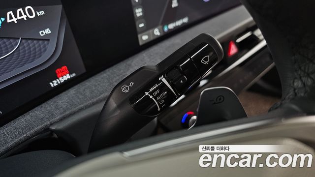 Kia EV6 2022 — photo 30