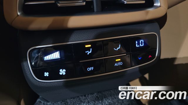 Genesis G80 2022 — photo 19